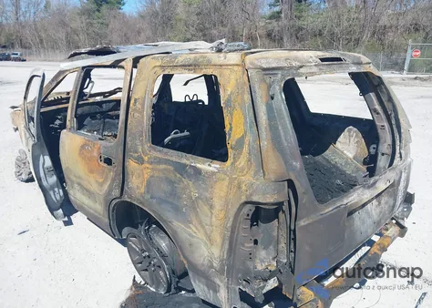 2003 Mercury Mountaineer из США, поврежденный, VIN 4M2ZU86K73UJ21120